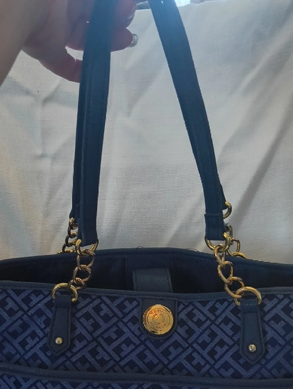 Tommy Hilfiger Navy Patterned Logo Tote with Gold Hardware - Picture 7 of 8